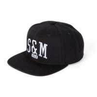 Cap S&M Shield Black