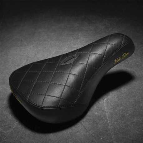 Седло BMX KINK Splendor Pivotal черное
